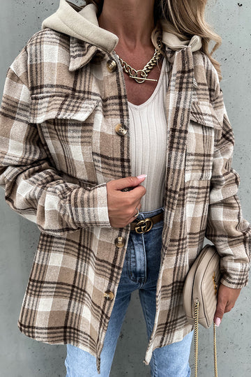 Fashionable Plaid Jacket Streetwear Style