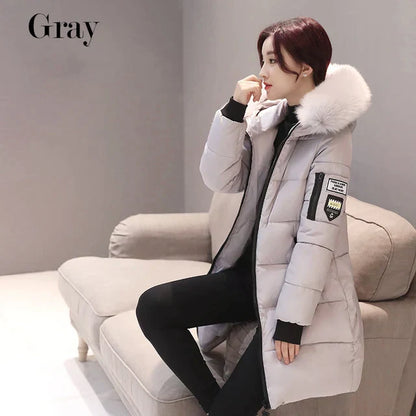 Practical women's parka jacket