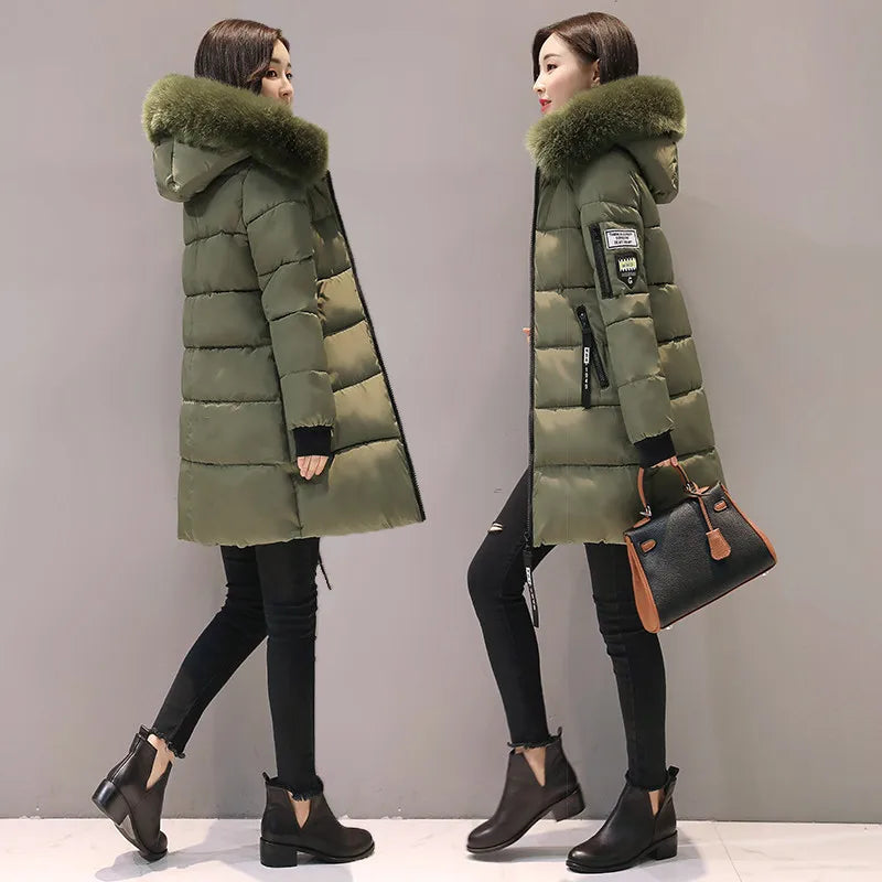 Practical women's parka jacket