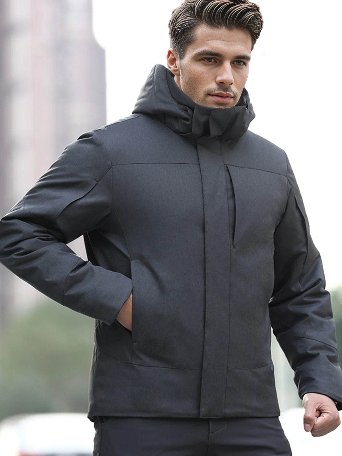 Warmly insulated outdoor jacket