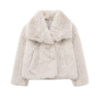 Elegant Women's Fur Jacket Luxury