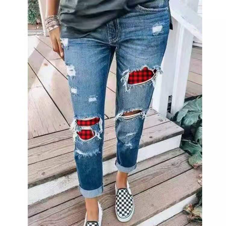 Women's Trendy Studded Boyfriend Jeans