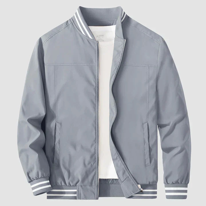 Men's Lightweight Sporty Water-Repellent Windbreaker
