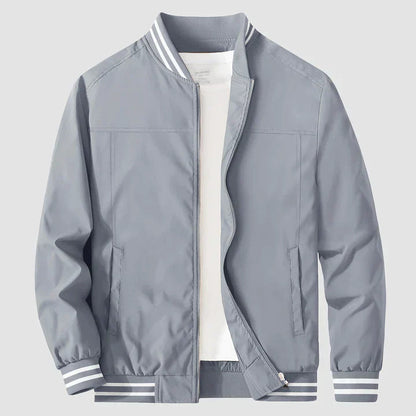 Men's Lightweight Sporty Water-Repellent Windbreaker
