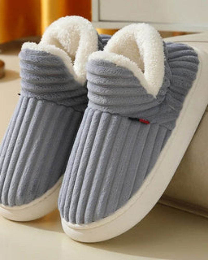 Cozy Women's Winter Slippers