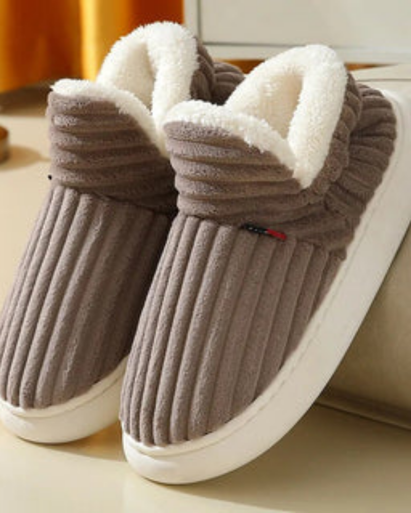 Cozy Women's Winter Slippers