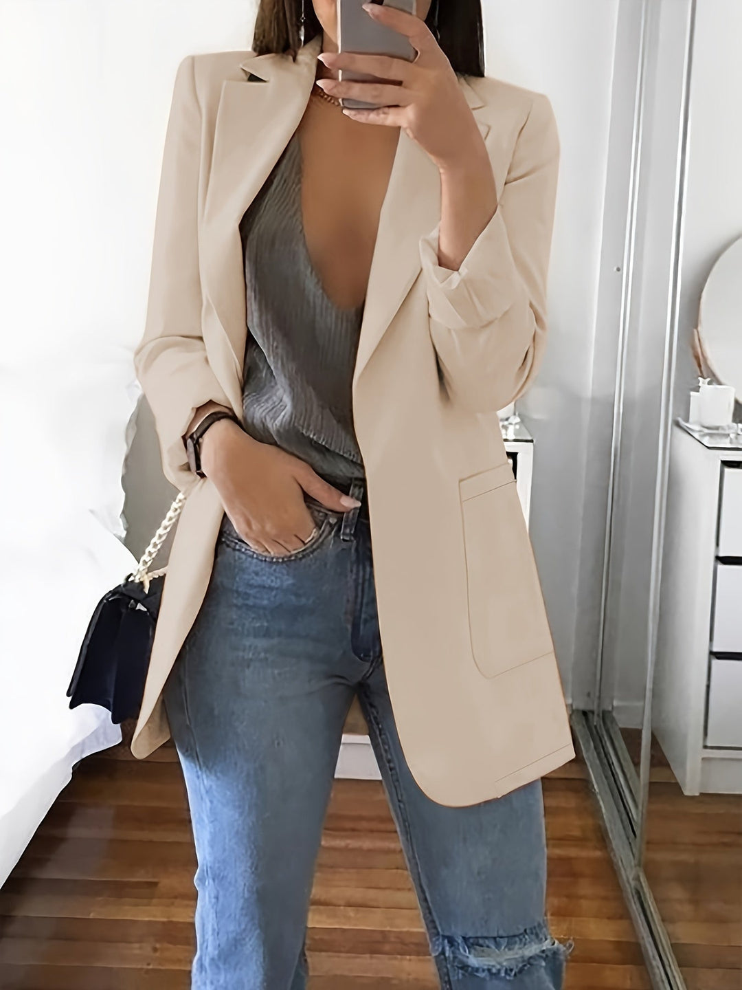 Elegant Women&