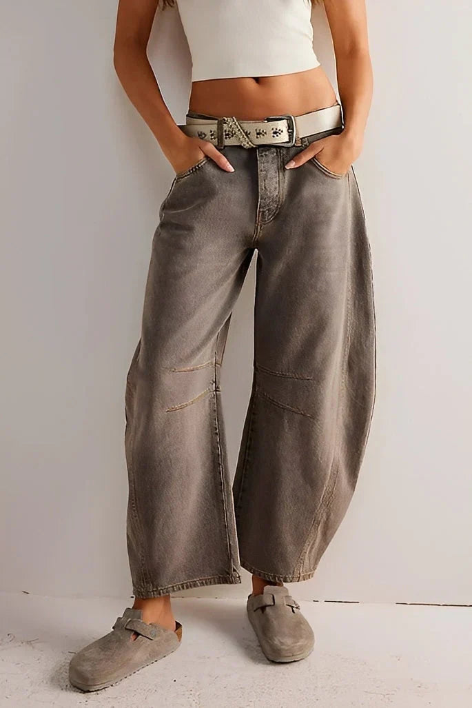 Women's Casual Jeans Comfortable Loose Fit