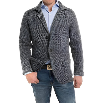 Stylish men's jacket with flap pockets