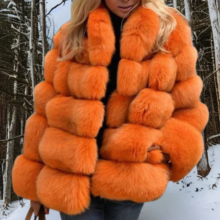 Lola - Weicher Wollparka Damen - IdealeKleiden