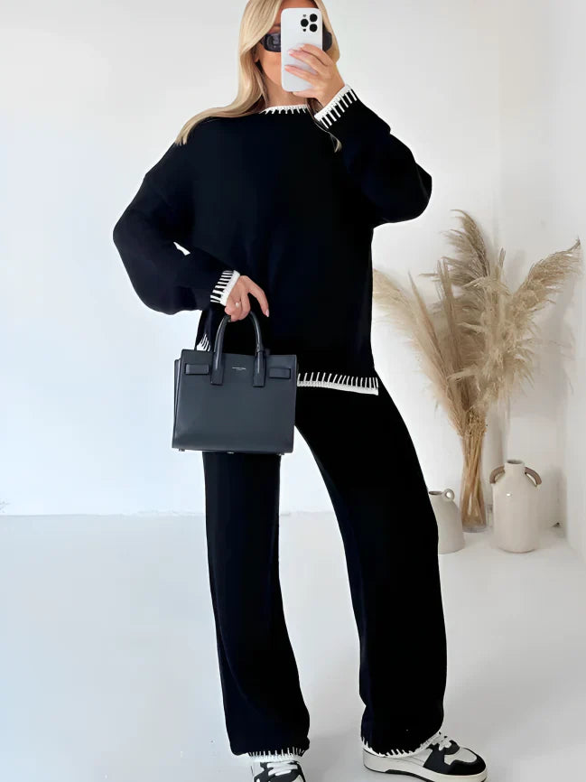 Elegant 2-Piece Women's Warm Knit Set