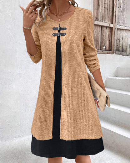 Elegant Ribbed Dress With Long Sleeves