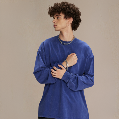 Classic crew neck shirt Elegant design