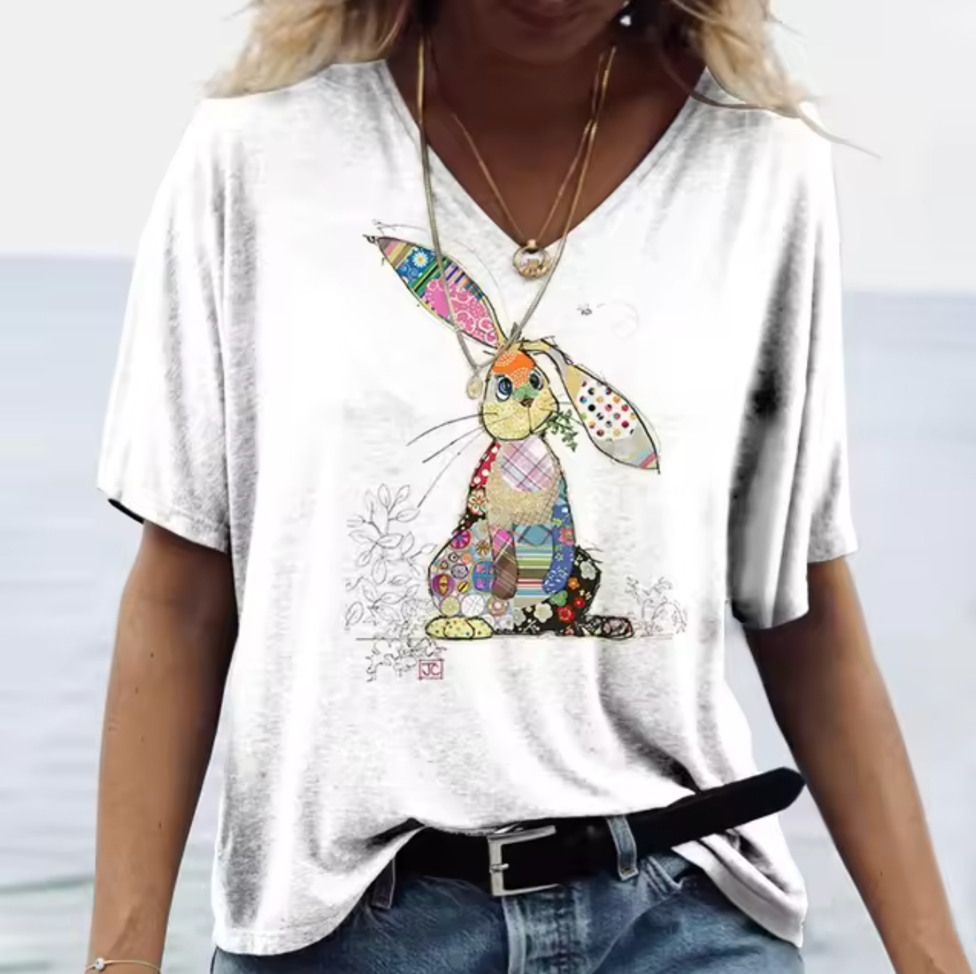 White T-shirts with Cute Bunny Design
