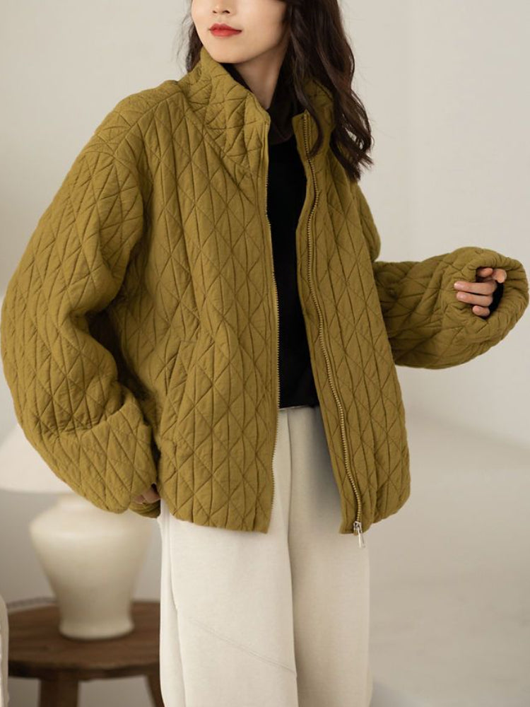 Stylische Herrenjacke mit Stehkragen und Taschen - IdealeKleiden
