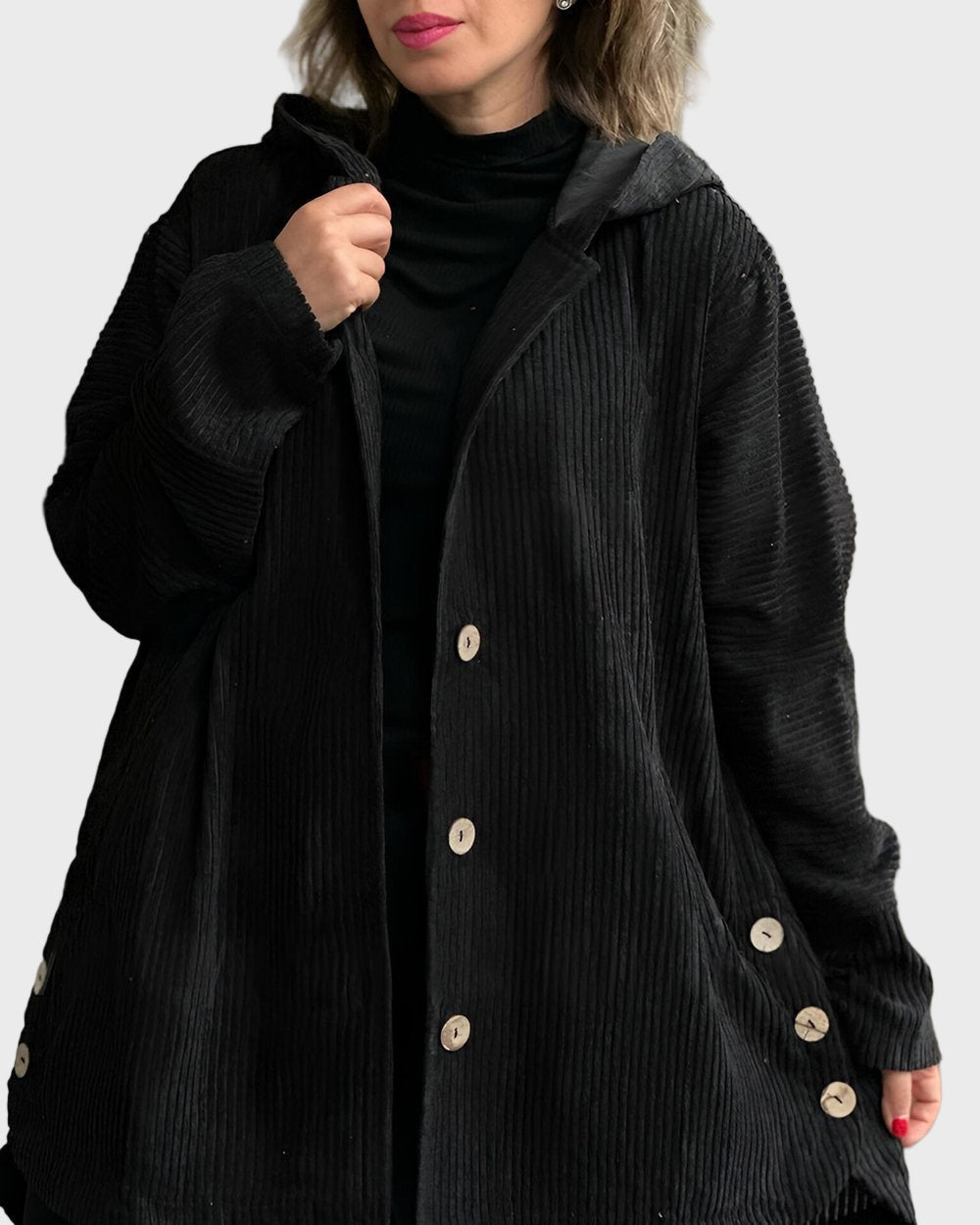 Practical winter jacket hood and buttons