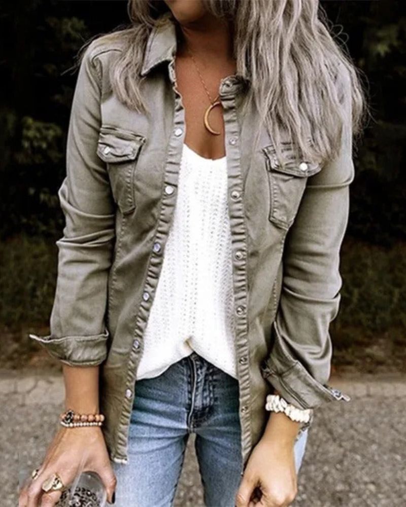 Fashionable Women's Classic Denim Jacket
