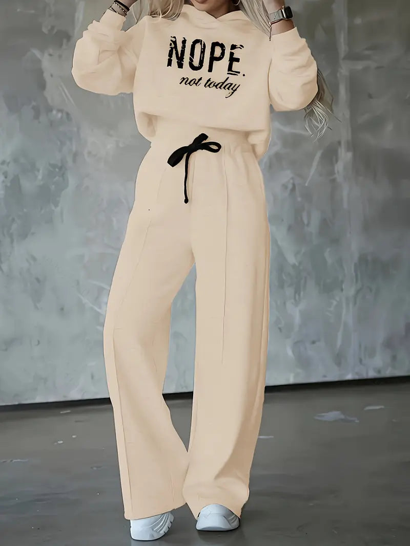 Comfortable Lounge Suit with Stylish Print