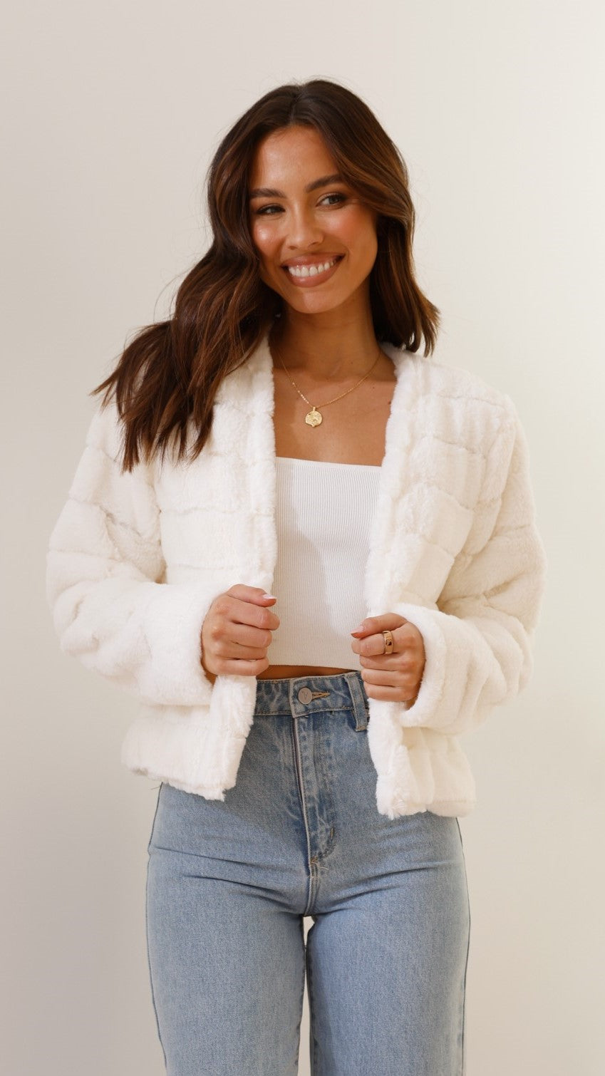 Short Leather Jacket Structured Quilted Cut