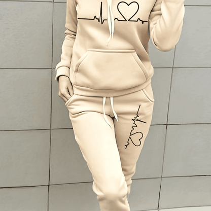 Women's Winter Set Heart Motif Hoodie Jogging Pants