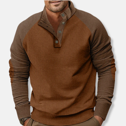Comfortable sweater with ribbed sleeves and stand-up collar