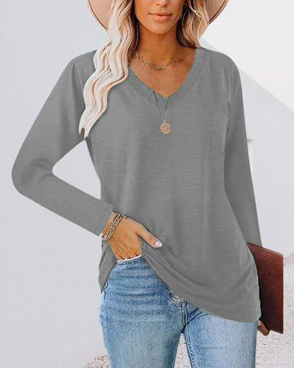 Women's shoes and accessories are not relevant, the title is also wrong, therefore 
Women's T-Shirt Long Sleeve V-Neck
