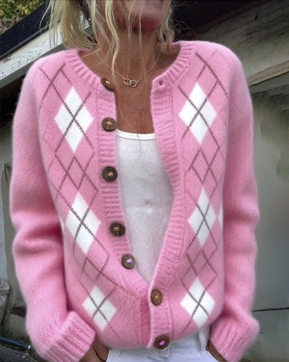 Elegant Blouse with Buttons and Diamond Pattern