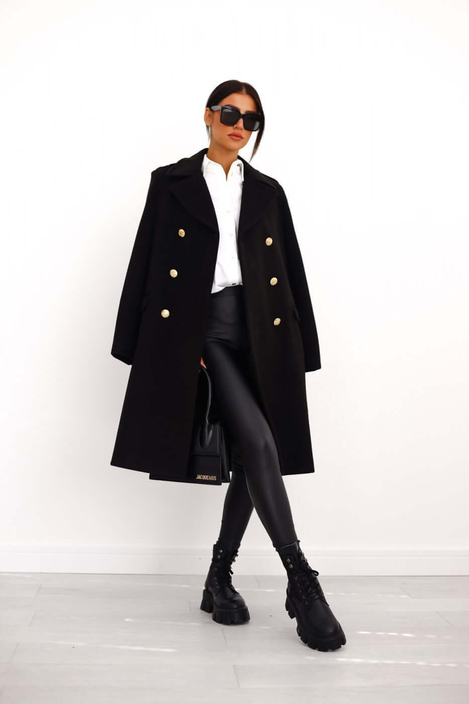 Fashionable women's double-breasted jacket