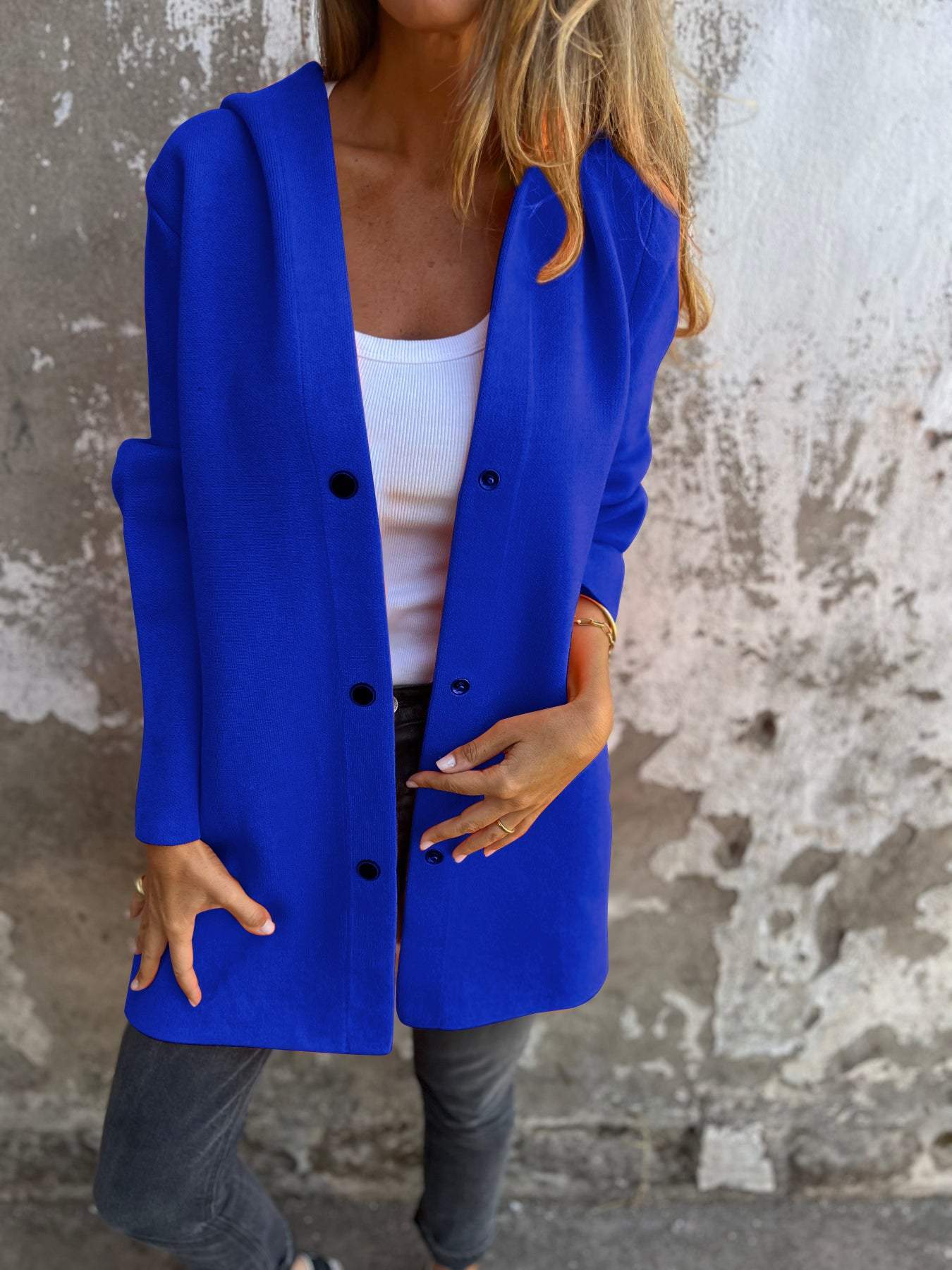 Comfortable hooded jacket Relaxed fit