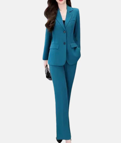 Chic business pants with slim-fit blazer