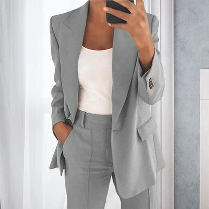Stylish Women's Set Elegant Design