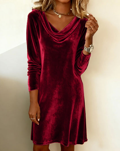 Elegante Kleidung | Wasserfallkleid Modern