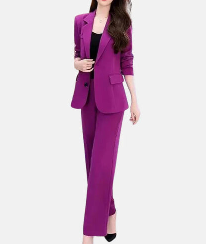 Chic business pants with slim-fit blazer