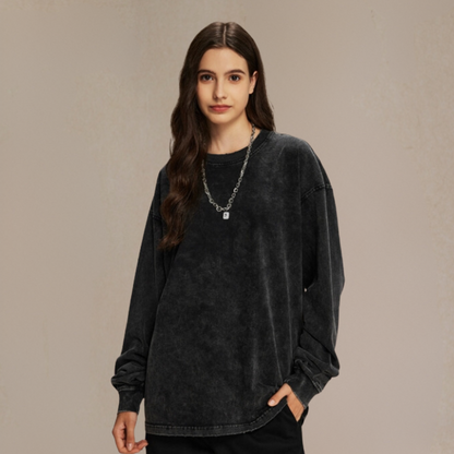 Classic crew neck shirt Elegant design