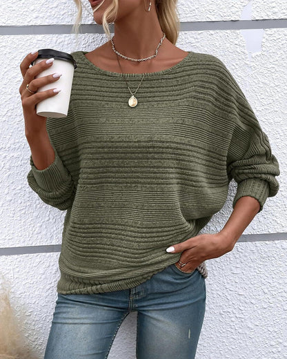 Fashionable Long-Sleeve T-Shirt Round Neck Striped Pattern