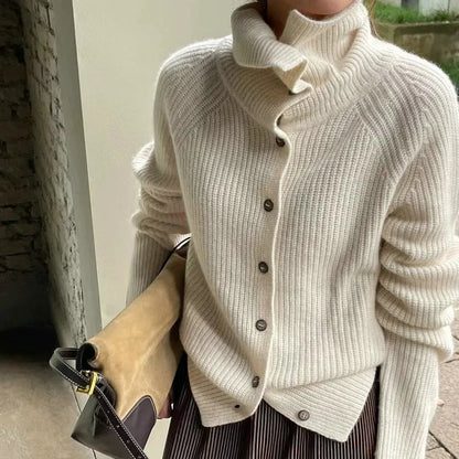 Gemütlicher Strickpullover mit Knöpfen Weich - IdealeKleiden