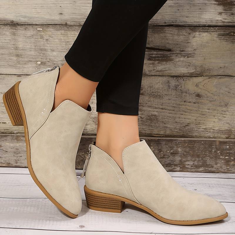Elegant Women's Boots