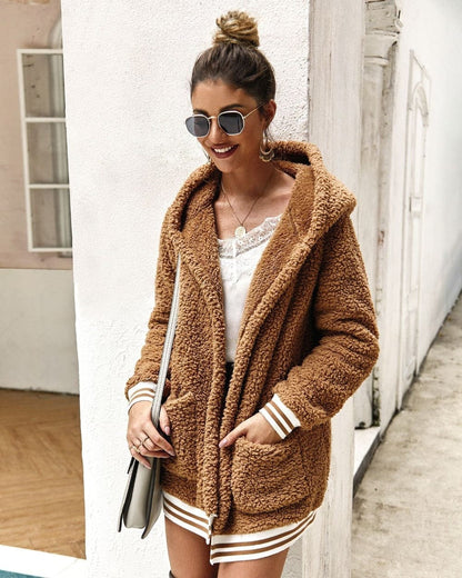 Soft Oversized Fleece Jacket with Hood and Large Pockets