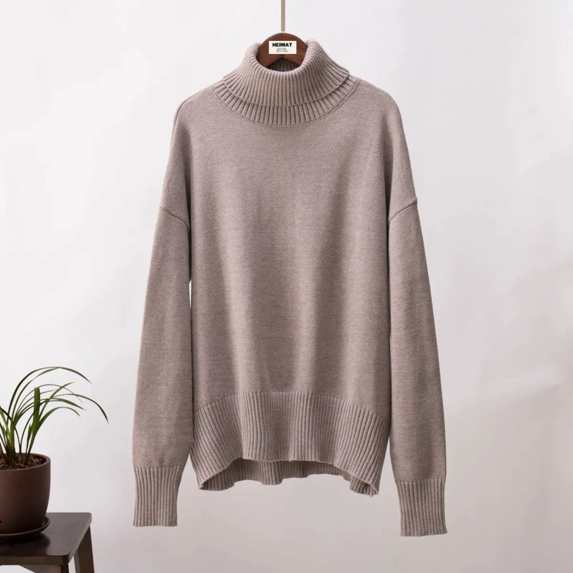 Comfortable Women's Loose-Fit Pullover