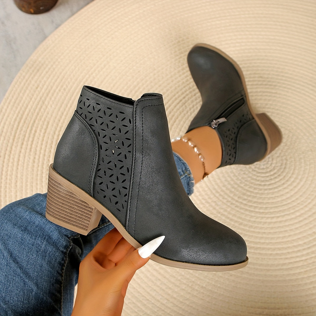 Women's Comfortable Ankle Boots with Zipper