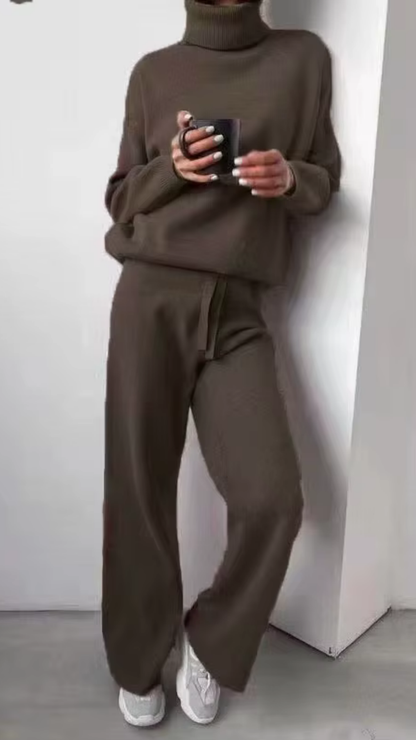 Comfortable Leisure Suit Chic and Comfortable