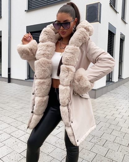 Elegant Evening Jacket Glamour Look