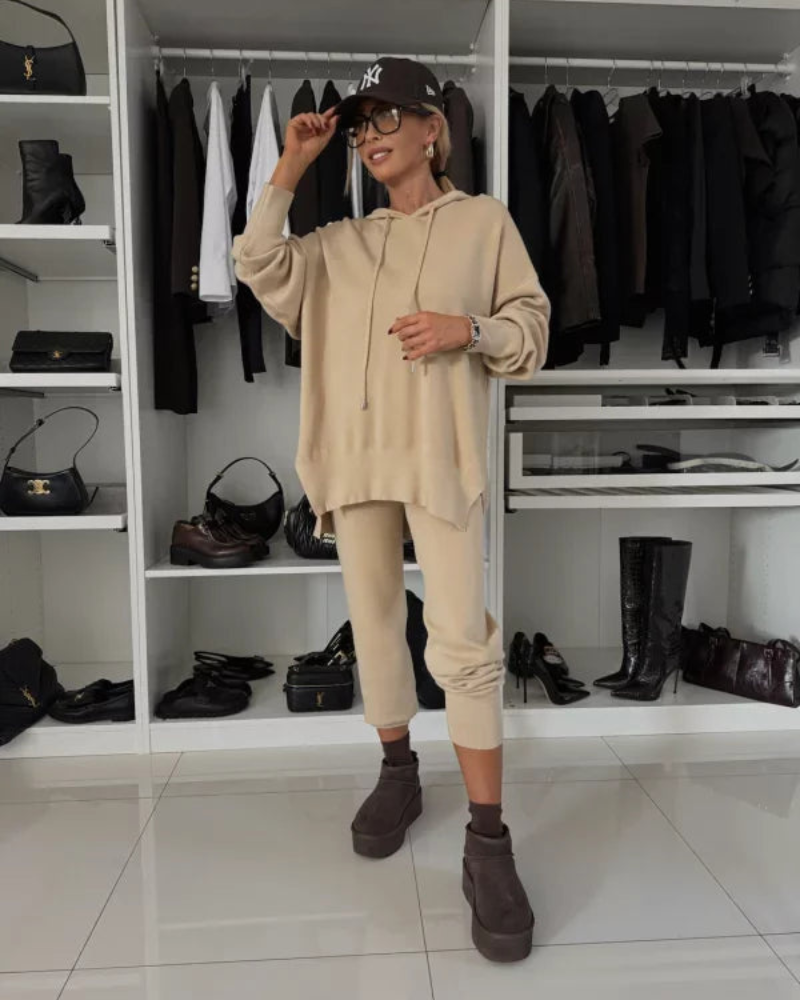 Comfortable Women's Clothing Set Elegant