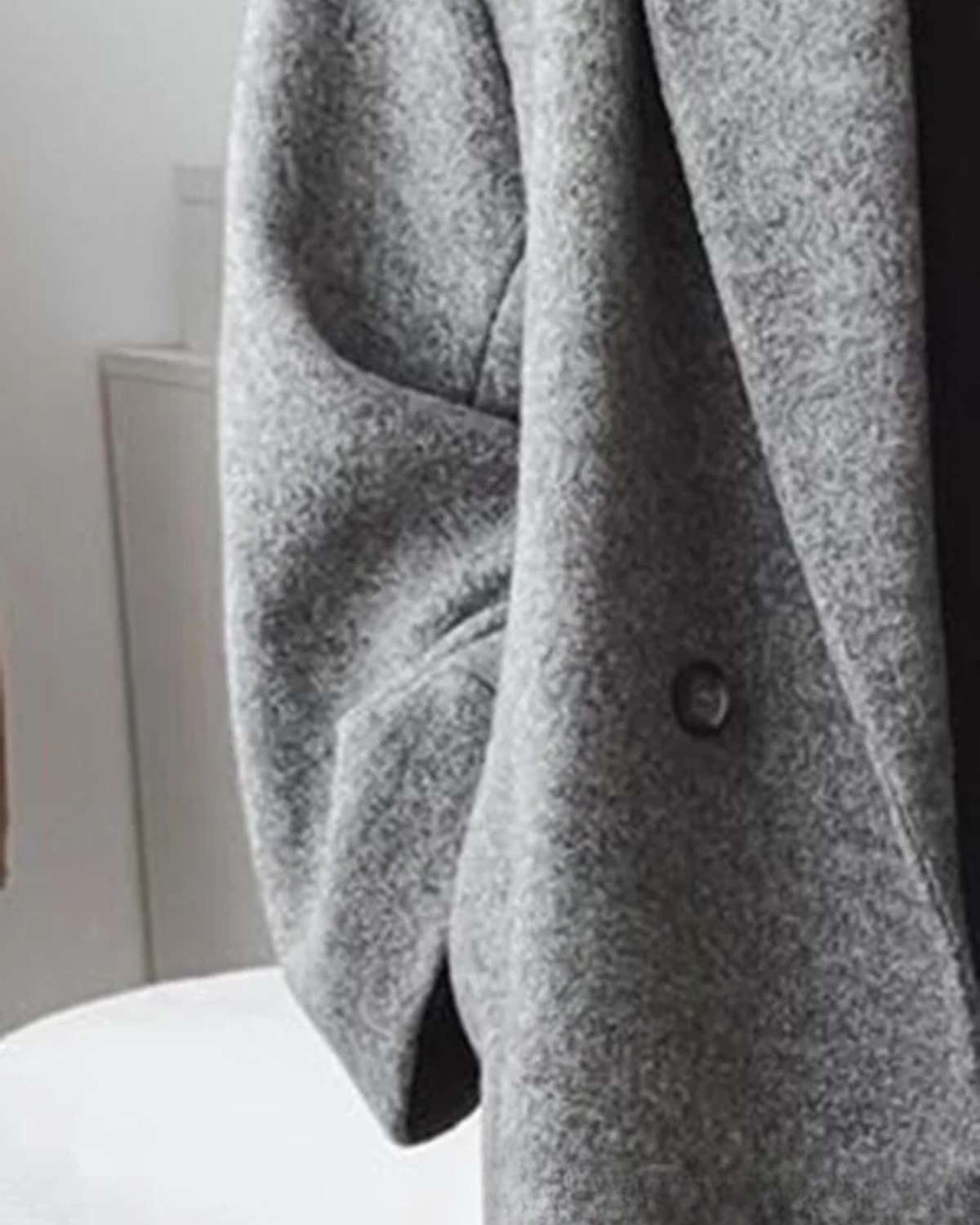 Elegante Lange Damenjacke Modern & Vielseitig - IdealeKleiden