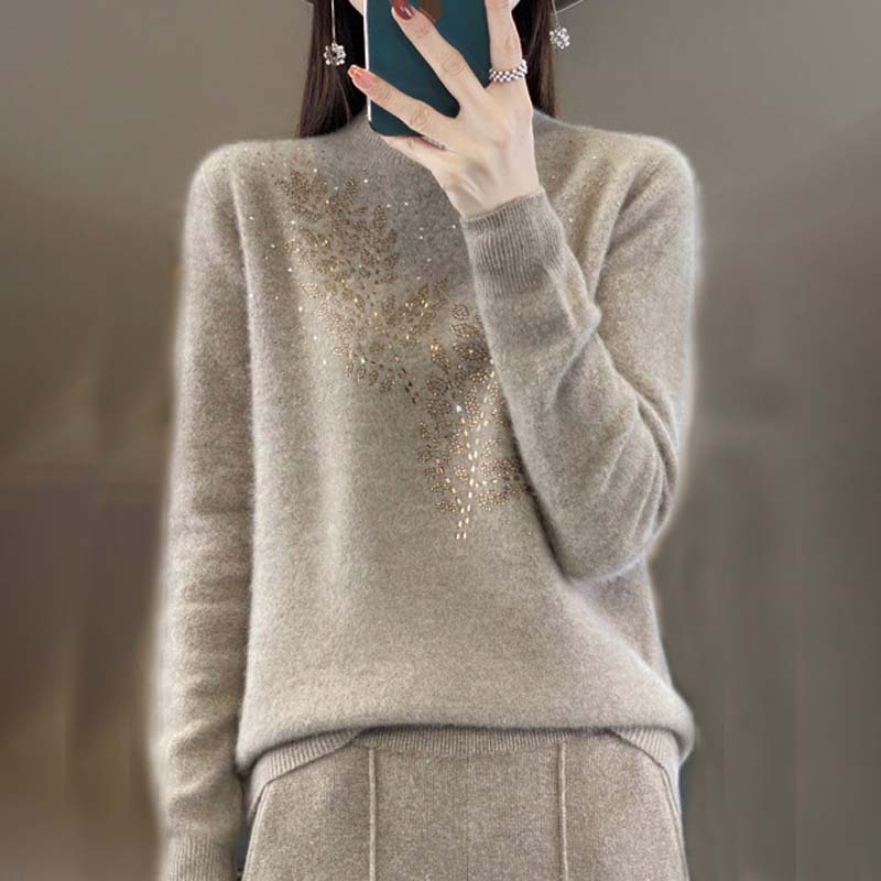 Women's Jumper with Delicate Floral Pattern