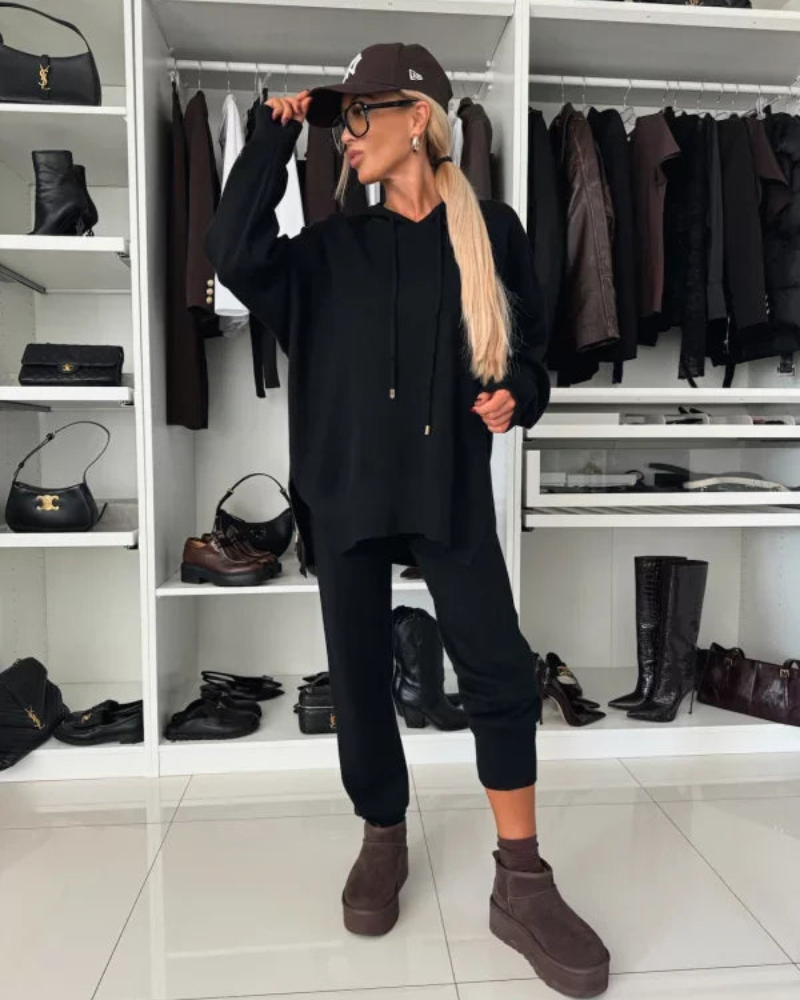 Comfortable Women's Clothing Set Elegant