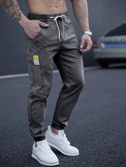 Casual Tapered Jeans with Elastic Waistband