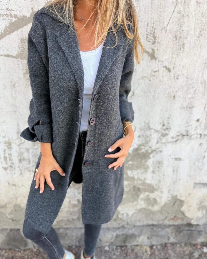 Long modern winter coat with lapels
