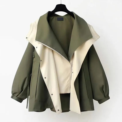 Stylish Women's Jacket Elegantly Structured