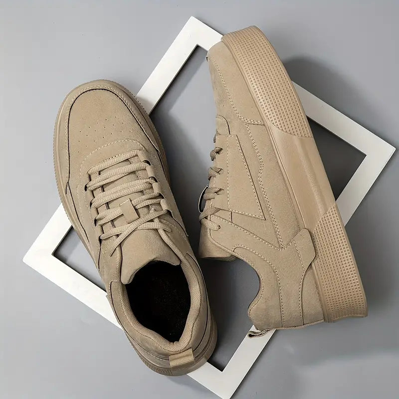Stilvolle Herren-Sneaker Modern Sportlich - IdealeKleiden